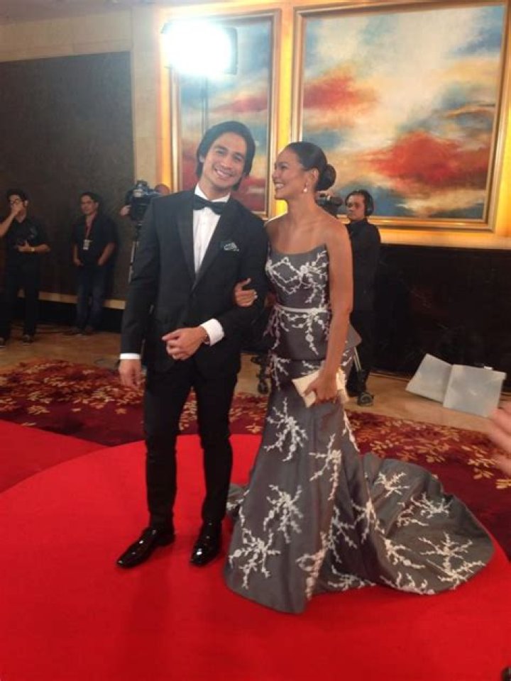 Piolo Pascual and Iza Calzado