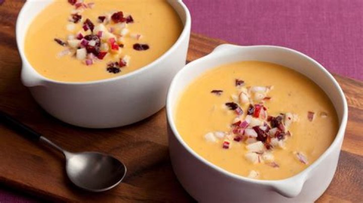Pumpkin Soup | Rachael Ray | Recipe