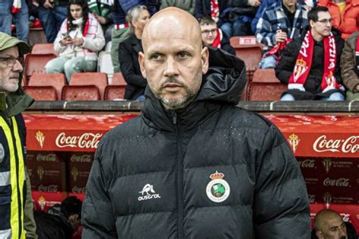 Racing de Santander: Excelentes noticias para José Alberto