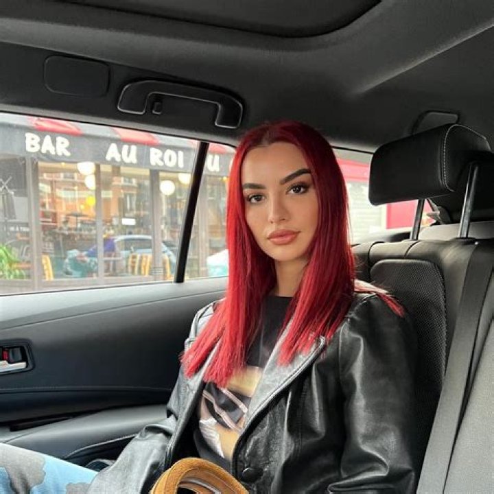 Rania Fawaz Photos, Wiki, Height, Age, Facts, Net Worth