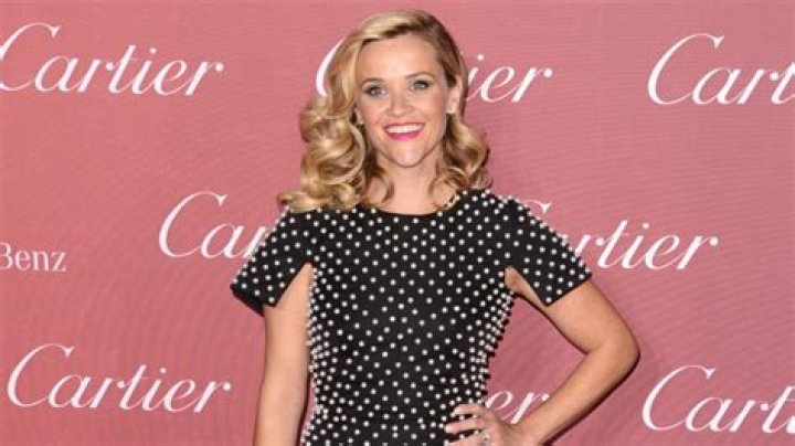 Reese Witherspoon Wore a Black Dress With Pockets