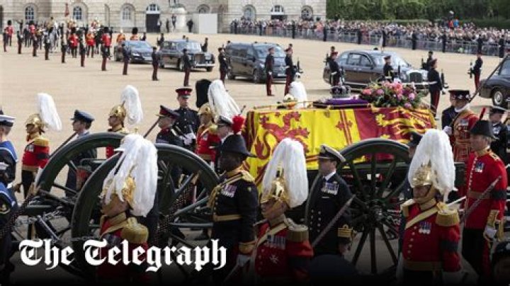 Revolutionaries thought Queen Elizabeth II’s death was ‘signal from outer space’