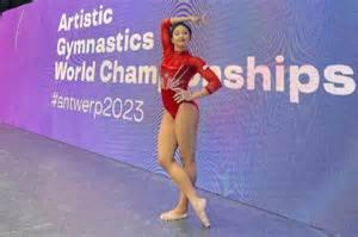 Rifda Irfanaluthfi First Indonesian Gymnast to Secure Spot at Paris 2024 Olympic