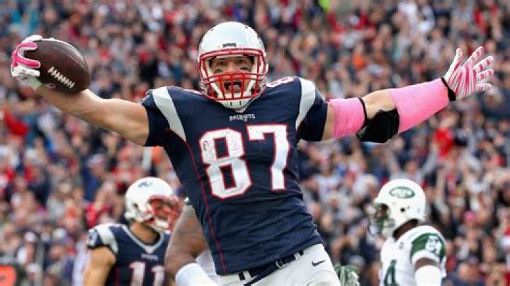 Rob Gronkowski Contract: Latest News, Rumors on TE's Negotiations with Patriots | News, Scores, Highlights, Stats, and Rumors