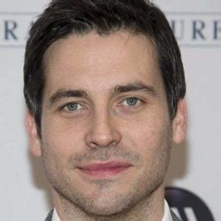 Rob James-collier Net Worth