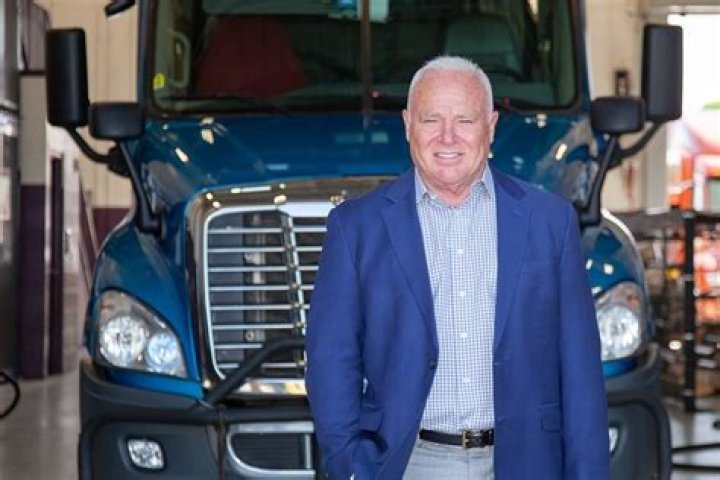 Robert Low Prime Trucking Net Worth