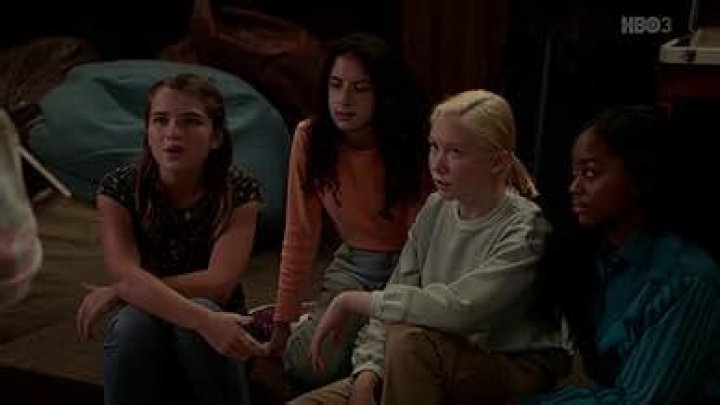 S05.E11: A Lock-In, a Weather Girl and a Disgusting Habit - Young Sheldon