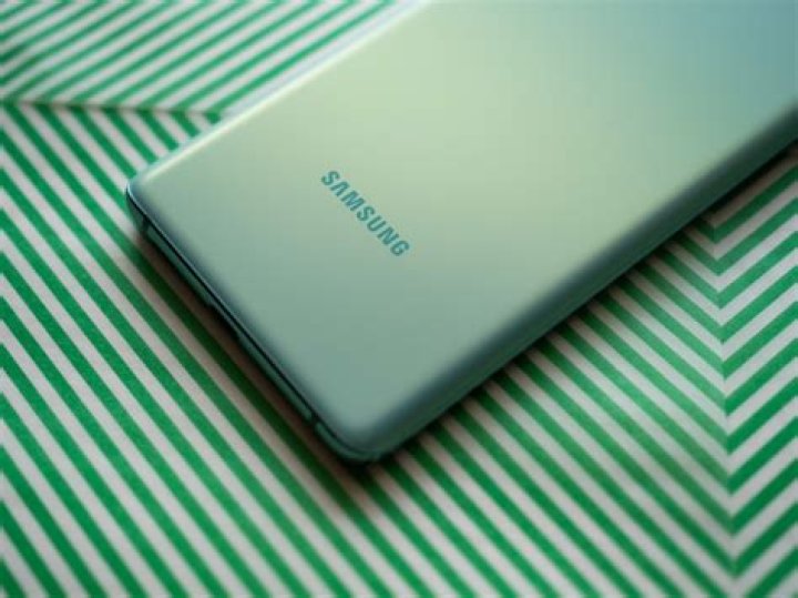 Samsung is reportedly considering canceling the Galaxy S21 FE