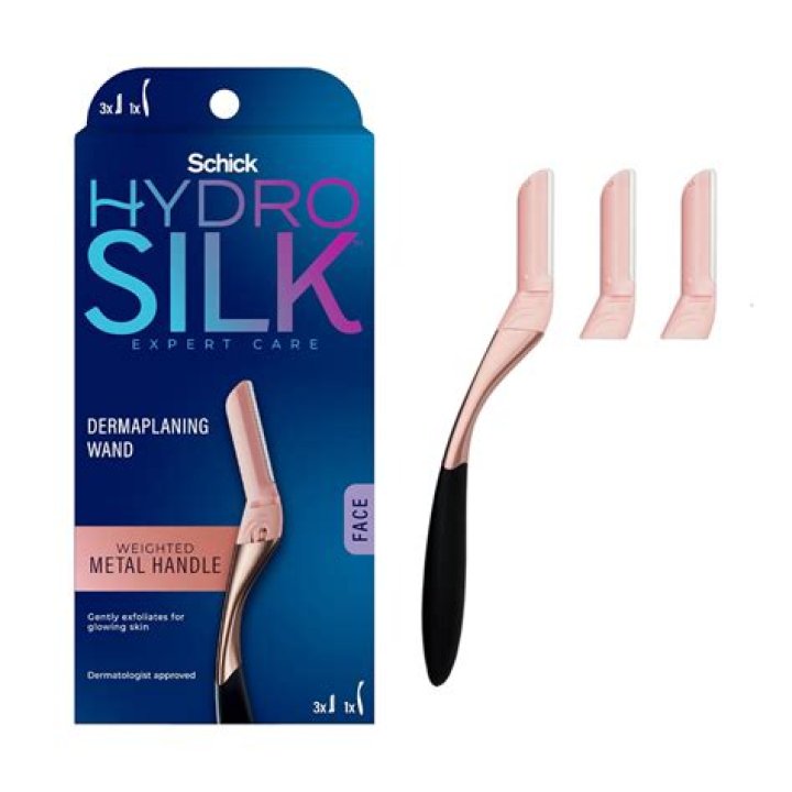 Schick’s Dermaplaning Facial Tool Is $2 Apiece on Amazon