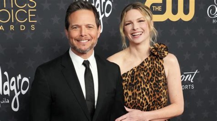 Scott Wolf Talks About His First Date with Wife Kelley