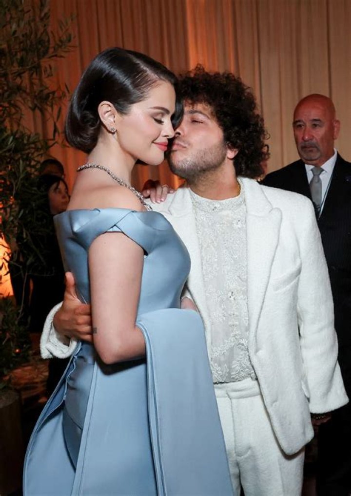 Selena Gomez Is Wrapping Up 2023 in Boyfriend Benny Blanco's Arms
