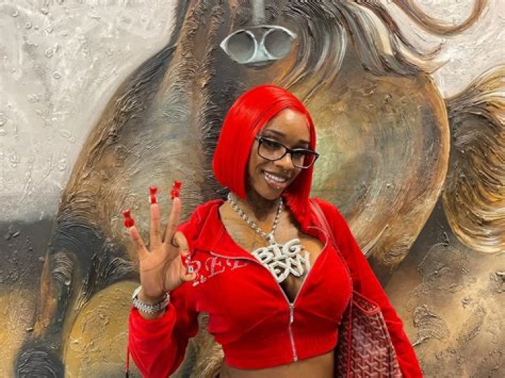 Sexyy Red - Age, Height, Biography, Wiki, Net Worth, Boyfriend