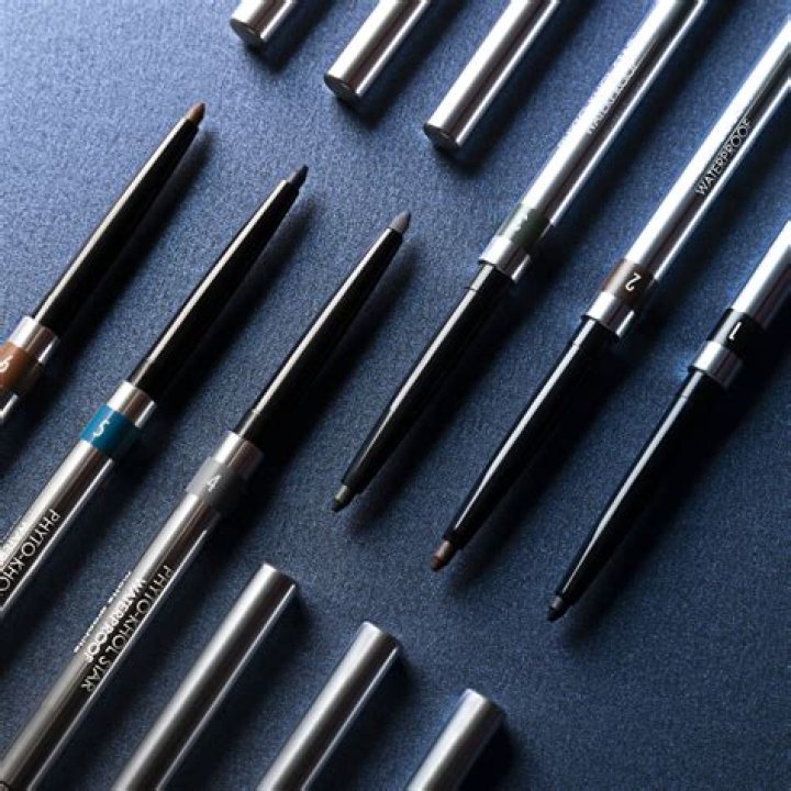Sisley Paris Phyto-Khol Star Matte Pencil Reivew