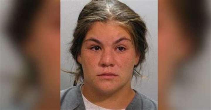 Sister of Florida murder suspect also jailed in unrelated killing