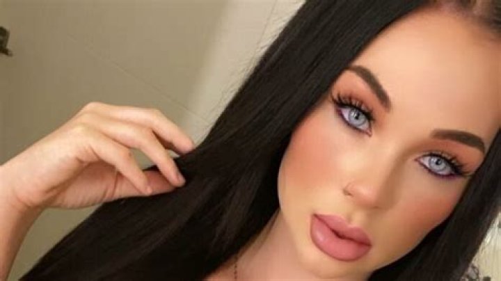 Skyla Novea Age, Height, Bio, Wiki, Net Worth, OnlyFans, Videos, Photo