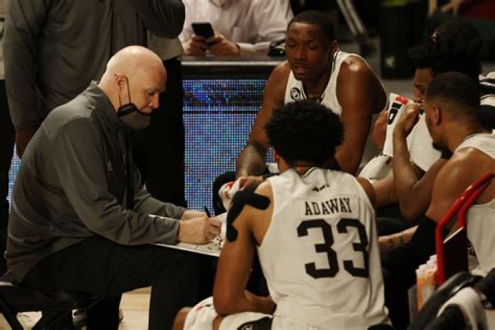 St. Bonaventure’s Mark Schmidt: What you didn’t know about the underrated tourney coach