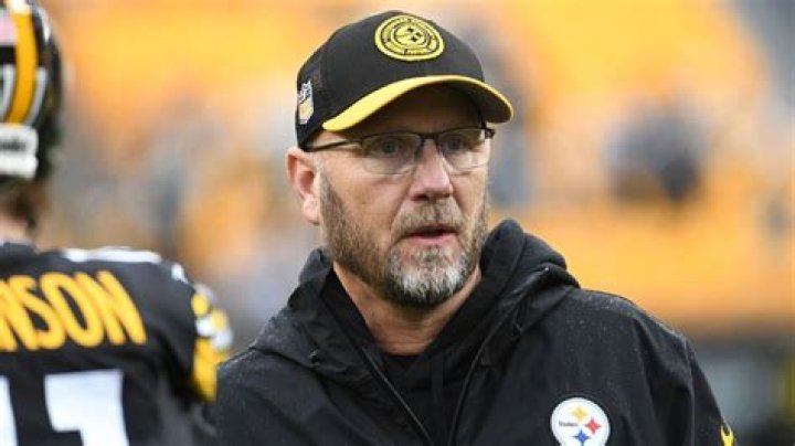 Steelers fire offensive coordinator Matt Canada after loss to Browns: Why now?
