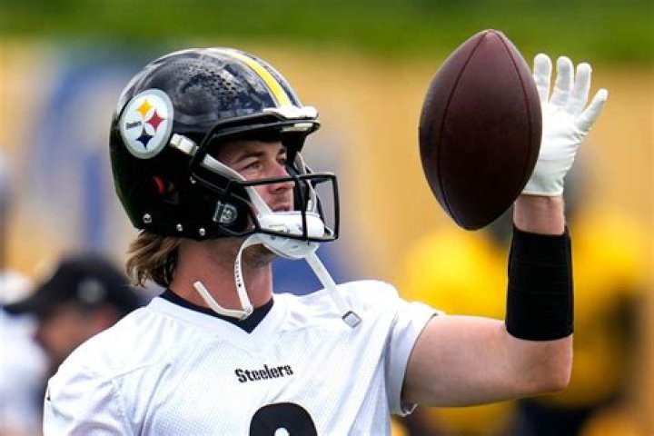 Steelers roster breakdown: One thought on every player, starting with the offense