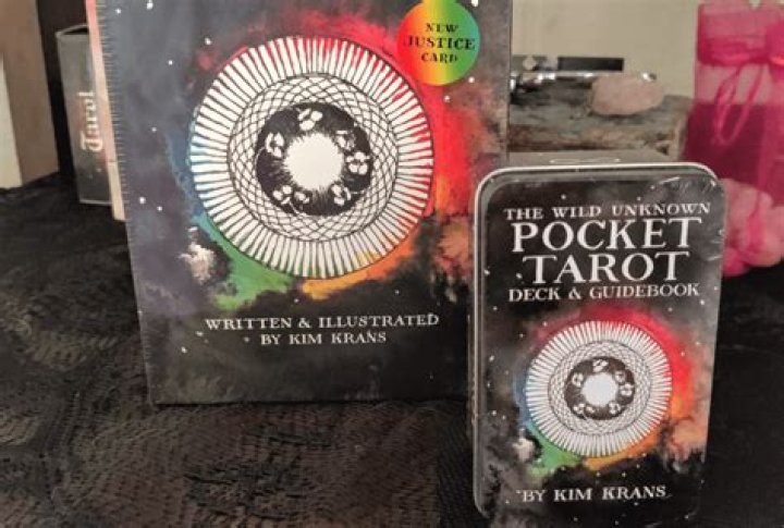 Step Into Unknown: The Wild Unknown Pocket and Fullsize Deck Review