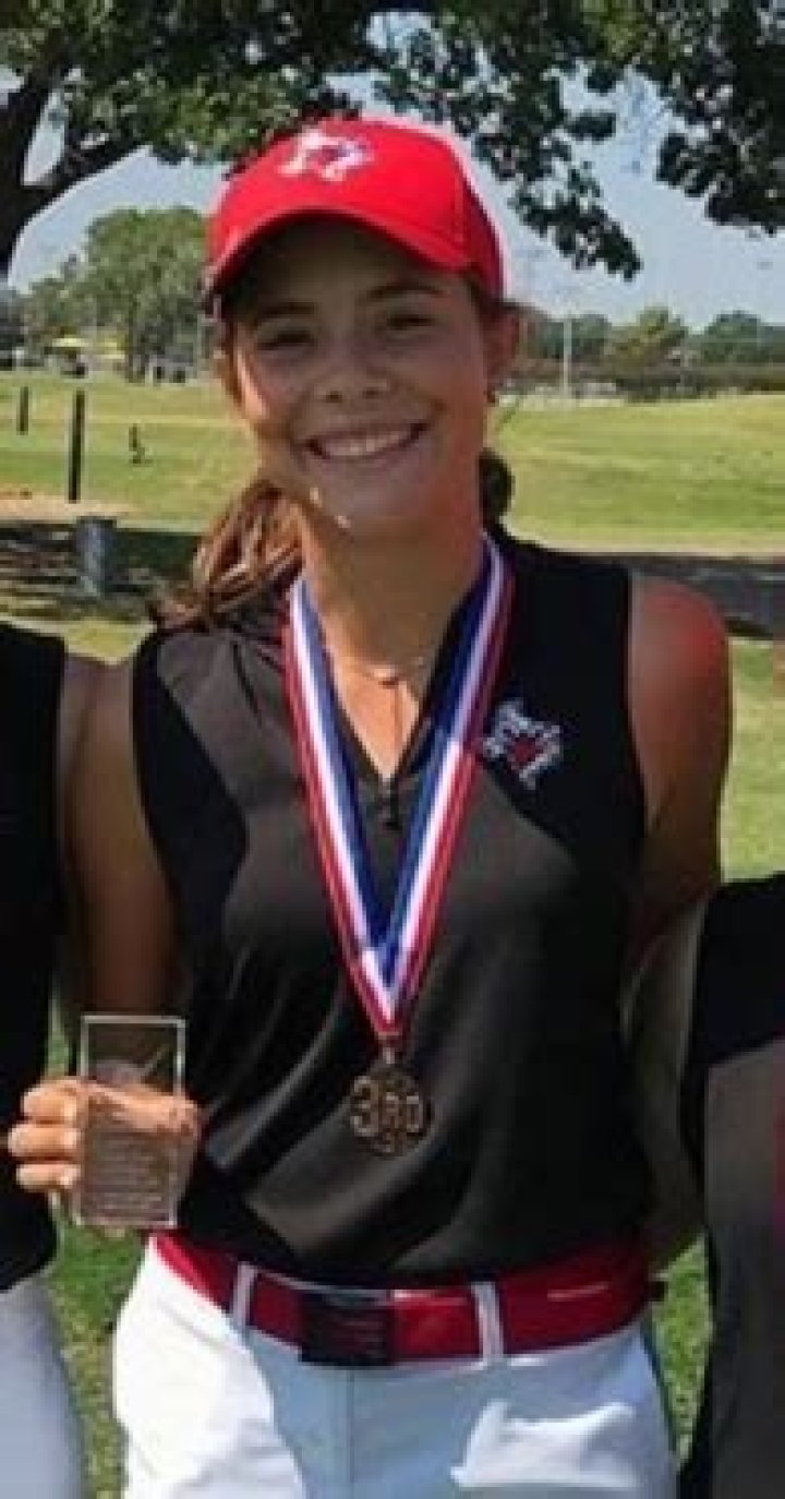Stephanie Venegas's Women's Golf Recruiting Profile