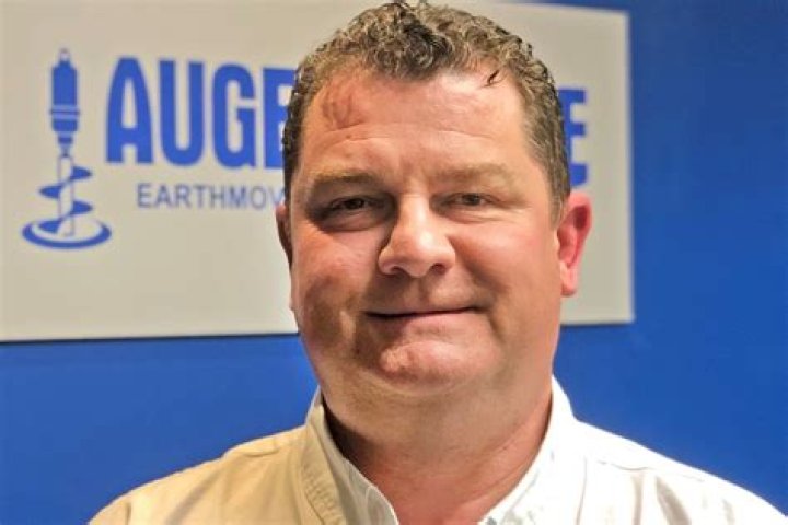 Steve Hewitt: A Comprehensive Overview Of His Life And Career