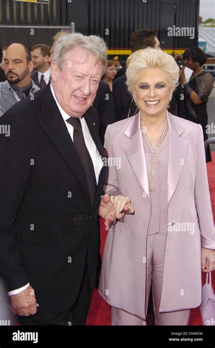 Suzanne Pleshette and Tom Poston