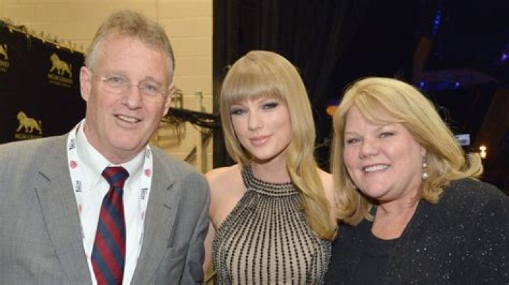 Taylor Swift's Parents Reconcile: A Journey Of Love And Growth