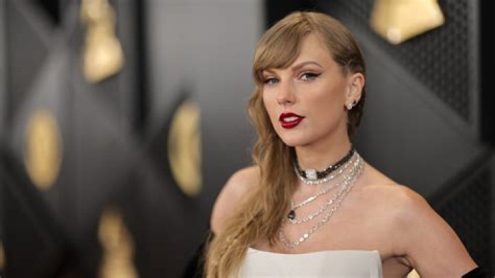 Taylor Swift Releases ‘The Lakes (Original Version)’ for Her One-Year Folklore-versary
