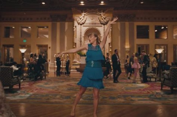 Taylor Swift’s ‘Delicate’ Video: Fame Is Hard. Dancing Is Easy.