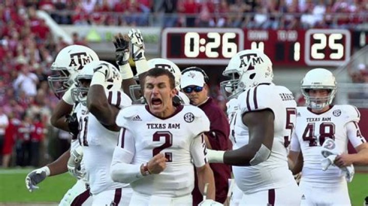 Texas A&M's Johnny Manziel Proves Ladies Love Scooby Doo at Halloween | News, Scores, Highlights, Stats, and Rumors