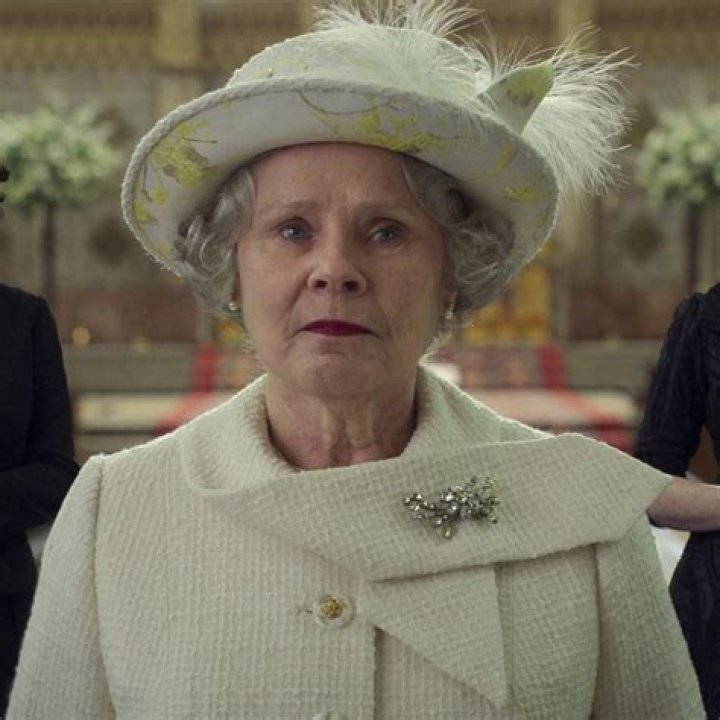 The Crown Series-Finale Recap: The Party’s Over