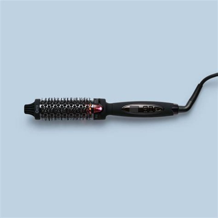 The Hot Styling Brush My Mom and I Use for High-Volume Hair Is on Sale