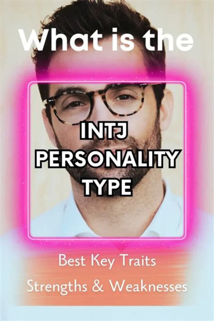 The INTJ Personality Type's Biggest Dating Strengths & Weaknesses