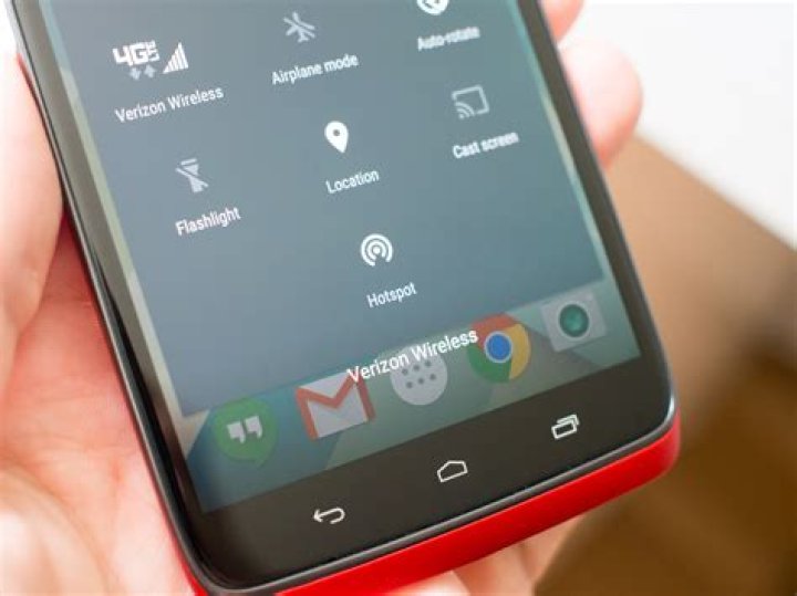 The Motorola Droid Turbo is the best mobile hotspot I've ever owned