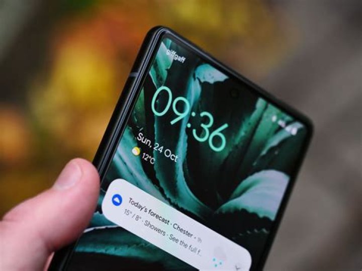 The Pixel At a Glance widget just got a few long-awaited features