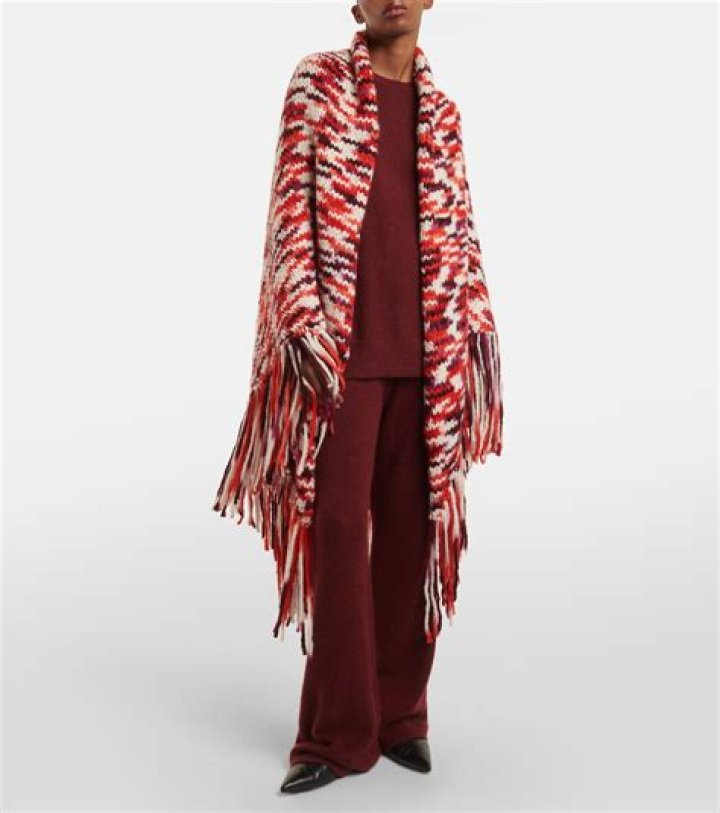 The Story Behind Carrie Bradshaw's Multi-Colored Gabriela Hearst Wrap