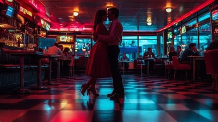 The Waiter/Diner Dance Of Intimacy Is A Lot Like Love