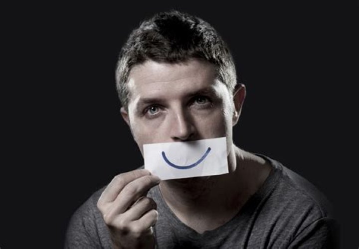 There's Only One Good Way To Know He's Officially Your 'Boyfriend' | Michelle Jacoby
