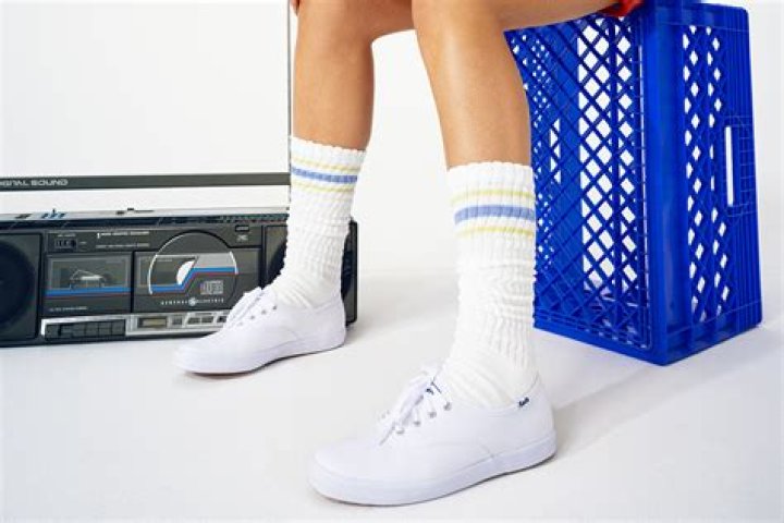 These Emily Ratajkowski-Approved Keds Are $39 at Amazon