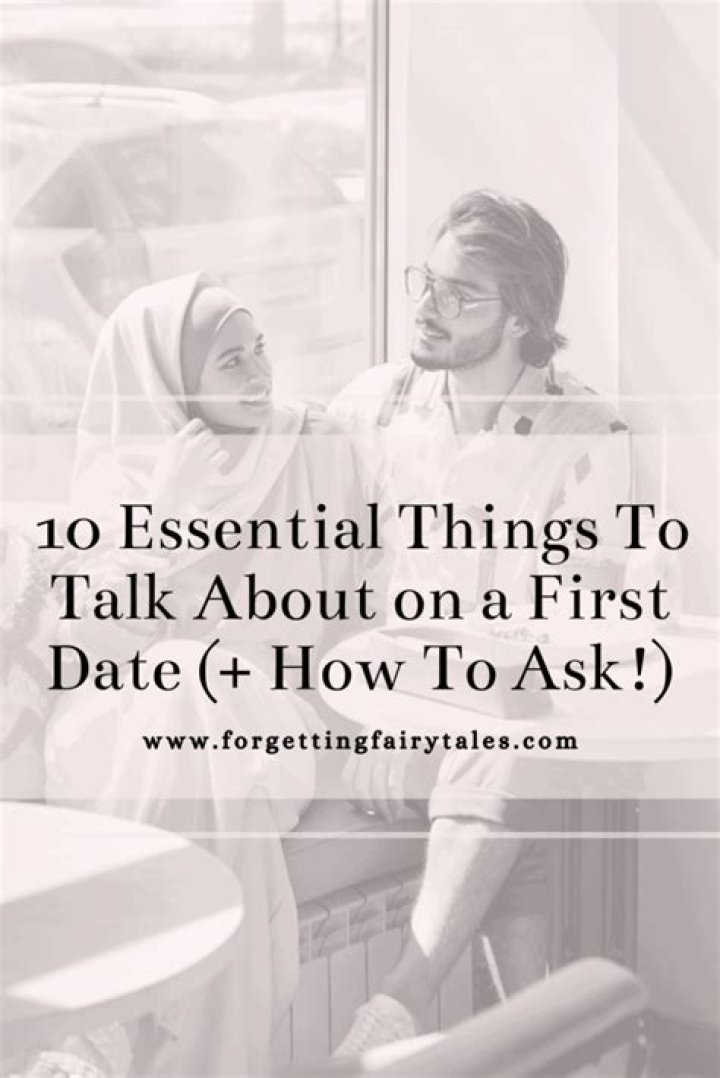 Things to Talk About on a First Date, According to a Therapist