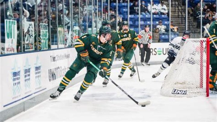 Thomas Grace's Men's Ice Hockey Recruiting Profile