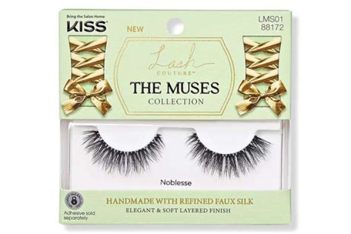 Three Celebs Wore These Drugstore Lashes at the 2023 Grammys