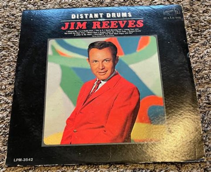 Throwback To Jim Reeves’ Most Enduring Song, “Distant Drums” 