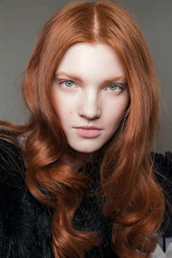 Tips to Caring For Your (Unnaturally) Red Hair