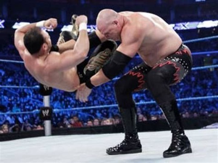 Top 10 Shortest Matches In WWE History