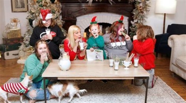 Tori Spelling And Children Ignoring Dean McDermott’s Serious Illness?