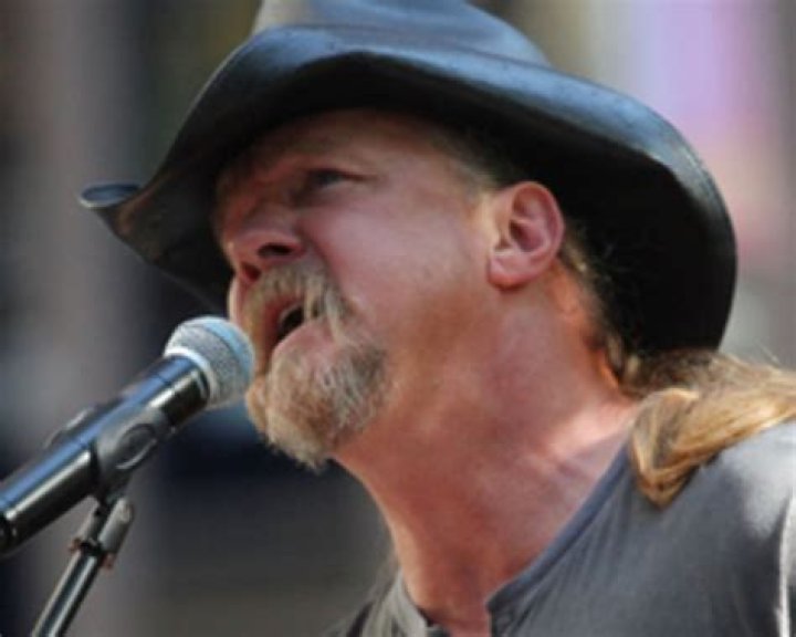 Trace Adkins, ‘Just Fishin” – Lyrics Uncovered