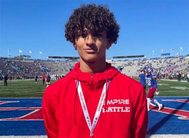 Trey Thomas's Football Recruiting Profile