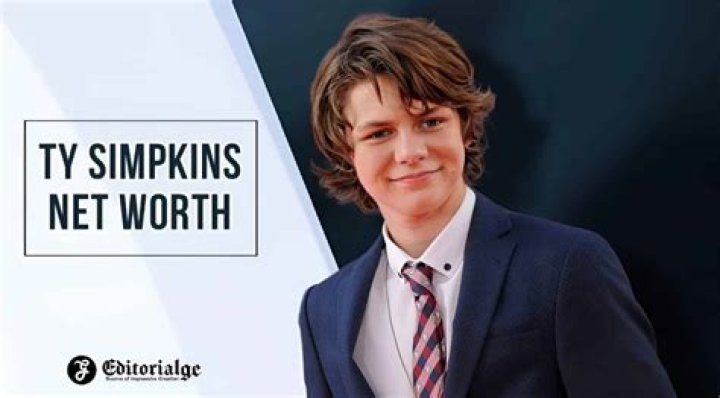 Ty Simpkins Height, Age, Weight, Girlfriend, Net worth, Biography, Family & Facts