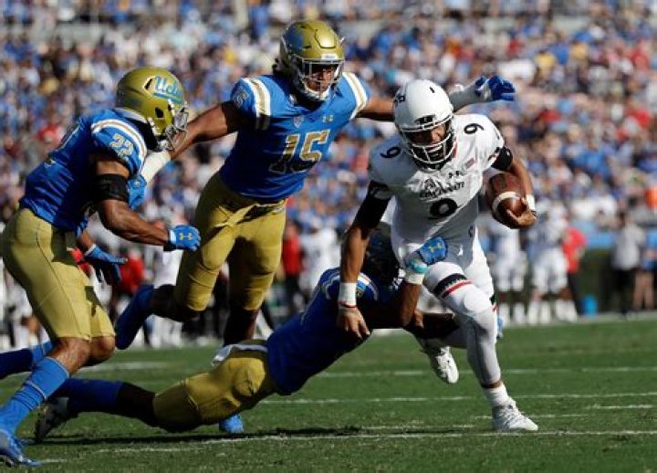 UCLA LB Jaelan Phillips Will Medically Retire Due to Injuries | News, Scores, Highlights, Stats, and Rumors